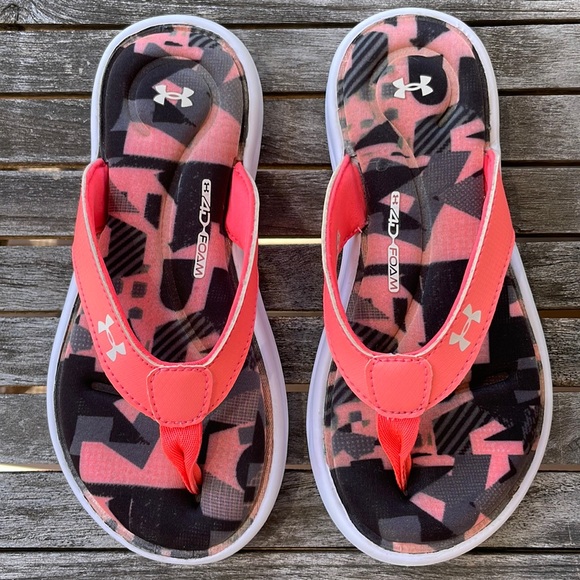 Under Armour UA Girl's Marbella VI Alpha Flip-Flop, EUC - Picture 2 of 5